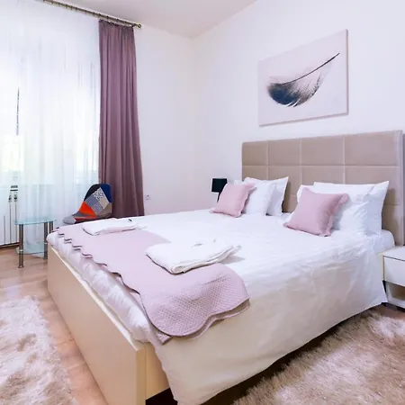 Apartment Jevrejska - With Free Parking Novi Sad